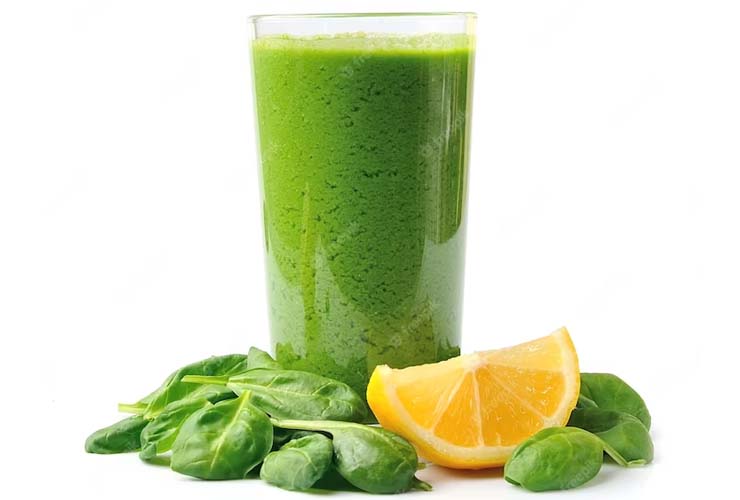 Spinach juice for healthy skin
