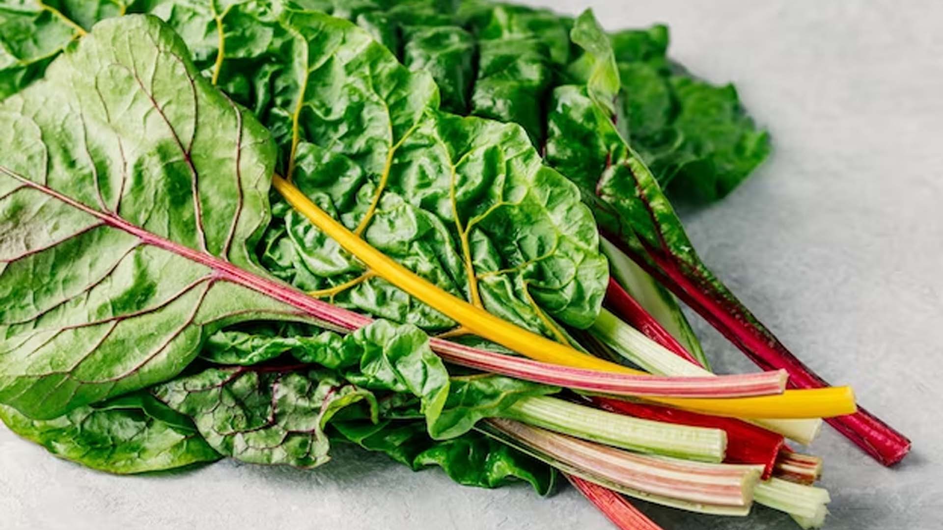 Swiss Chard: Nutrition, Health Benefits, Risks and Tips to Add in Diet