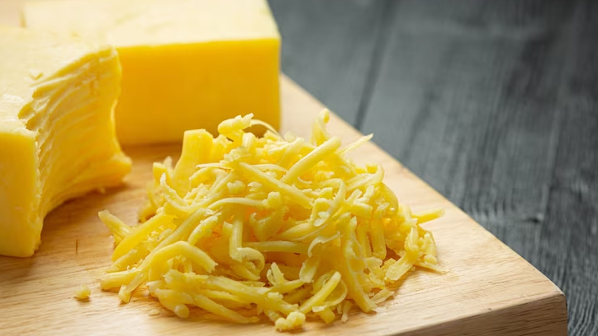 Does Cheddar Cheese Have Health Benefits?