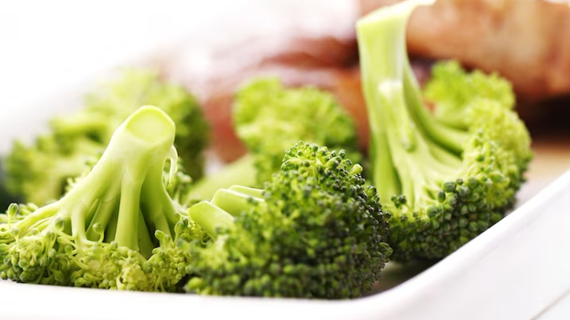What Are The Health Benefits of Broccoli Sprouts?