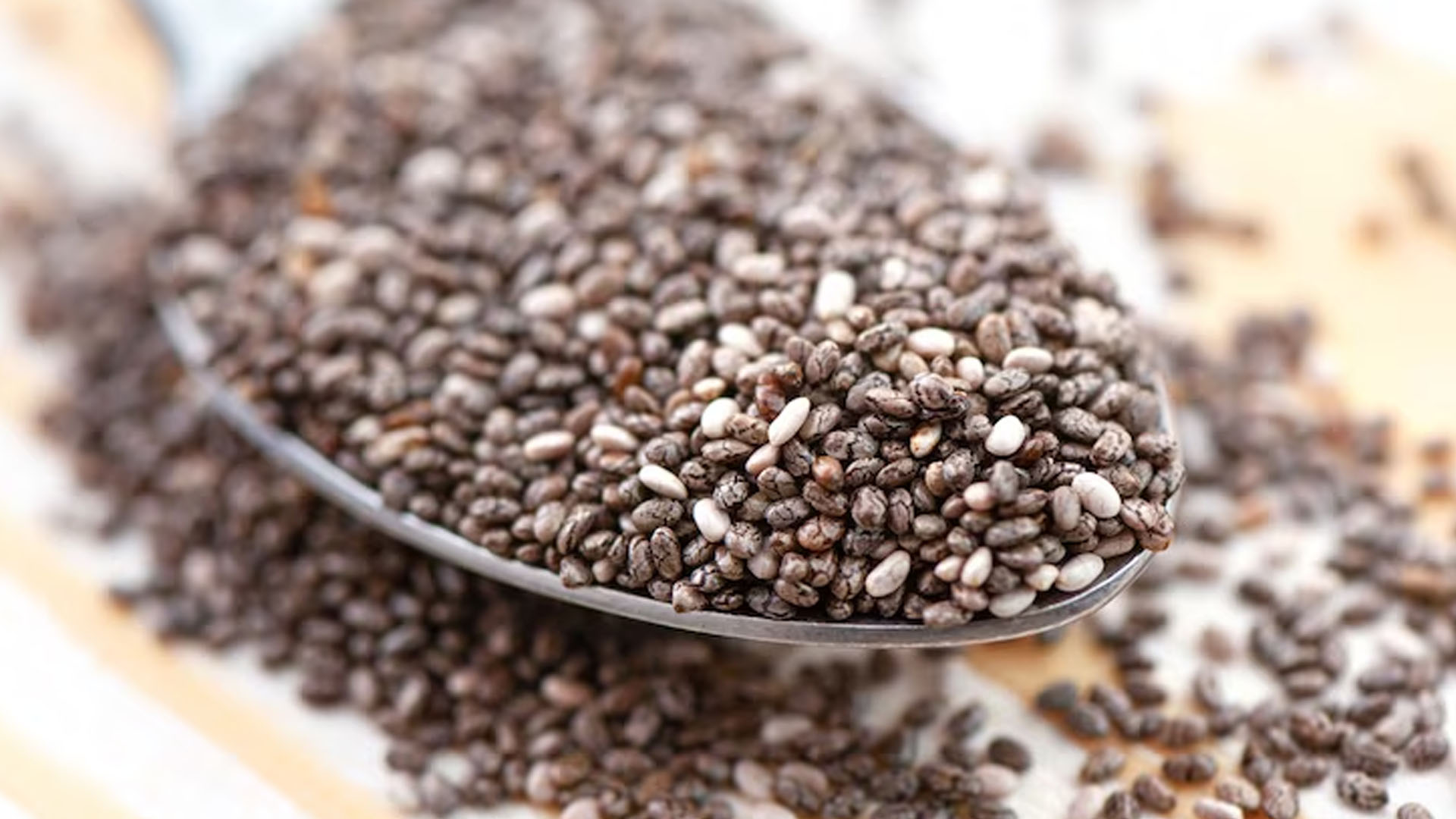What Are The Health Benefits of Consuming Chia Seeds?