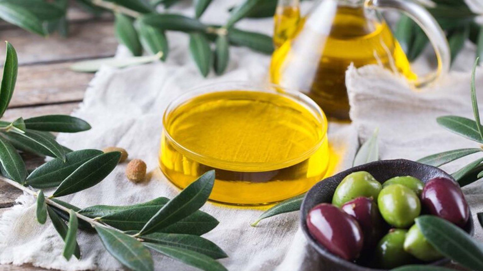 What are the Health Benefits of Extra Virgin Olive Oil? NutritionFact.in