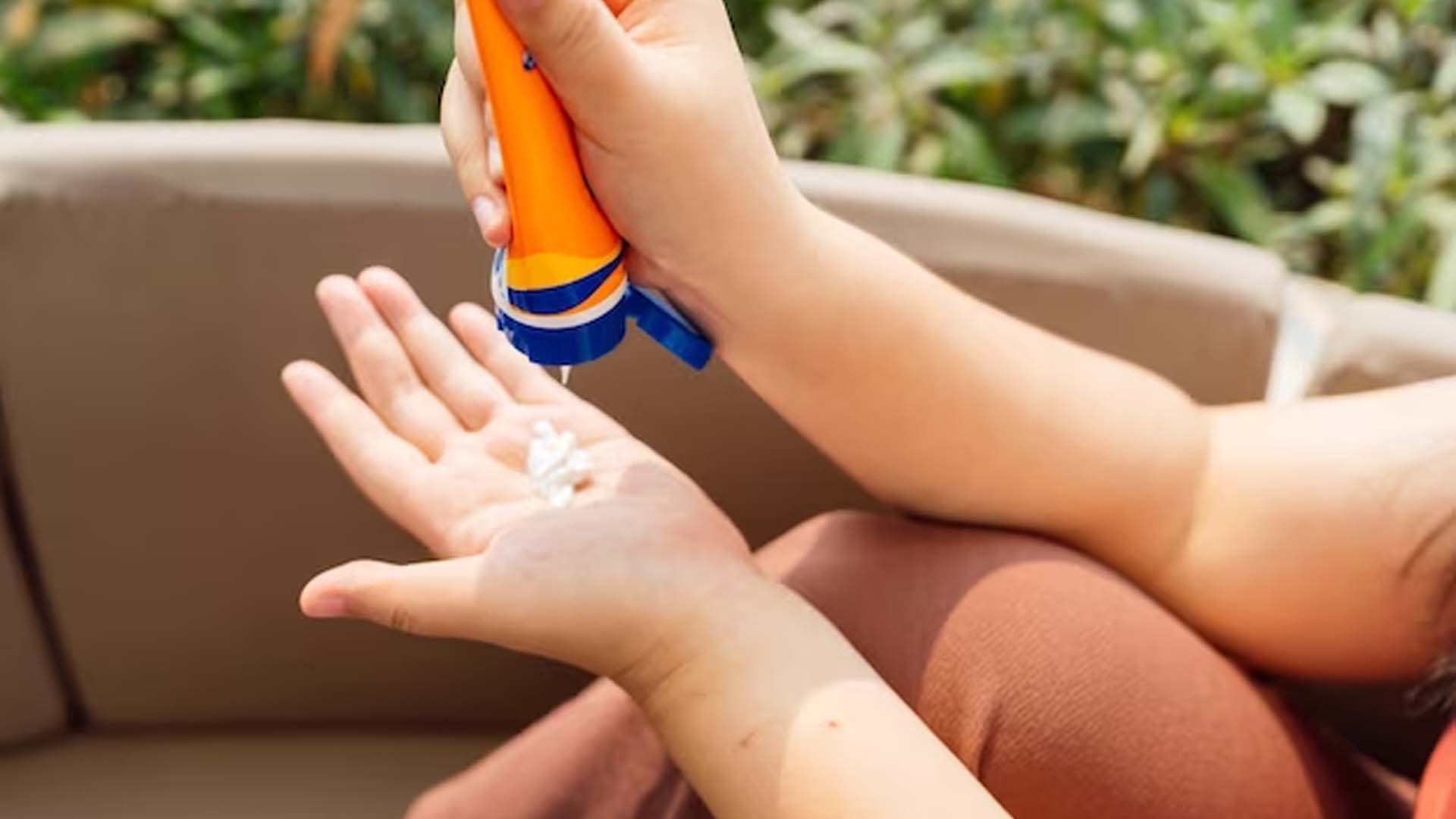 Does Sunscreen Cause Acne?