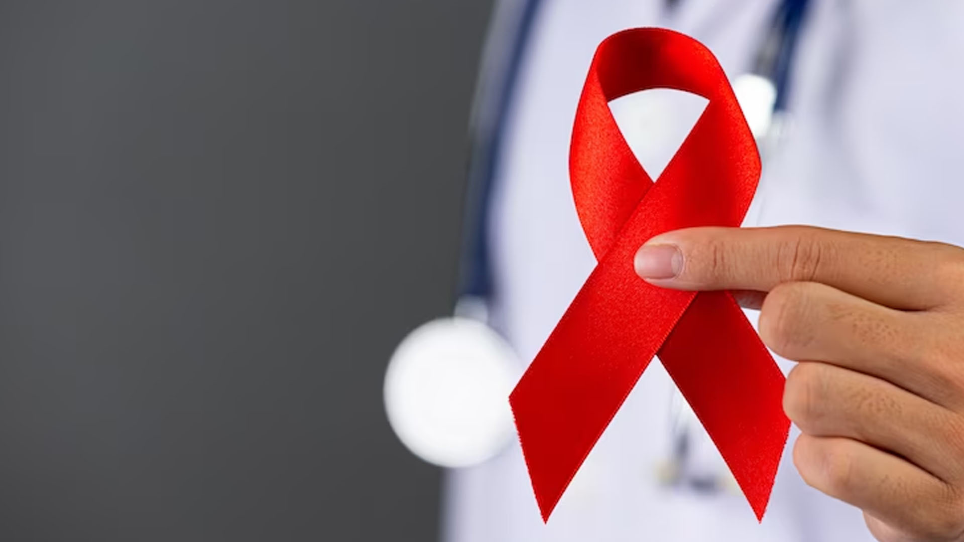 How many days do HIV Symptoms Show?