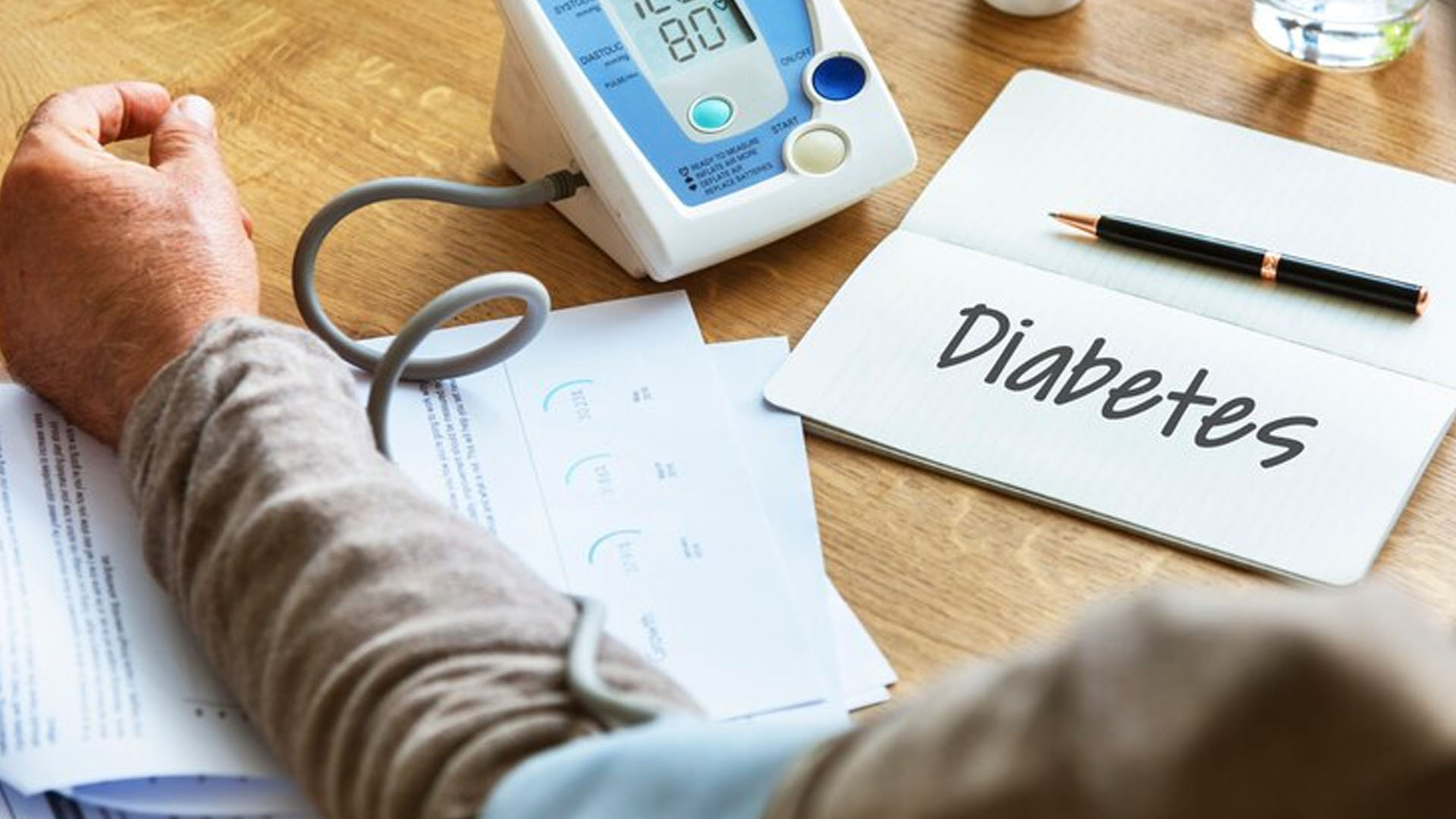What are the Signs and Symptoms of Hyperglycemia?