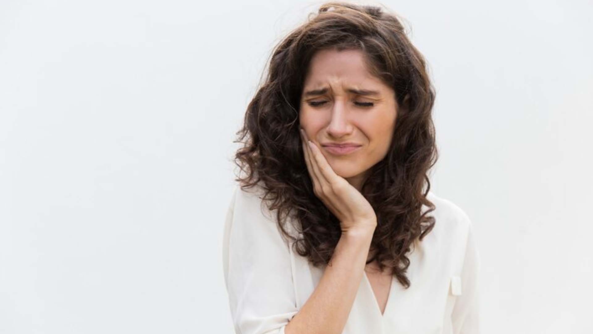 Tooth Pain in Women