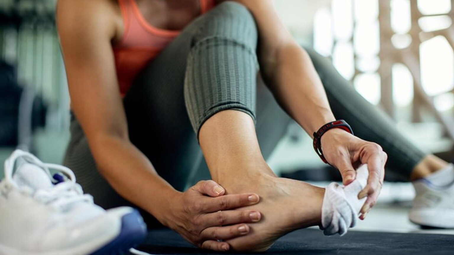 What are Itchy Ankles a Symptom of? NutritionFact.in