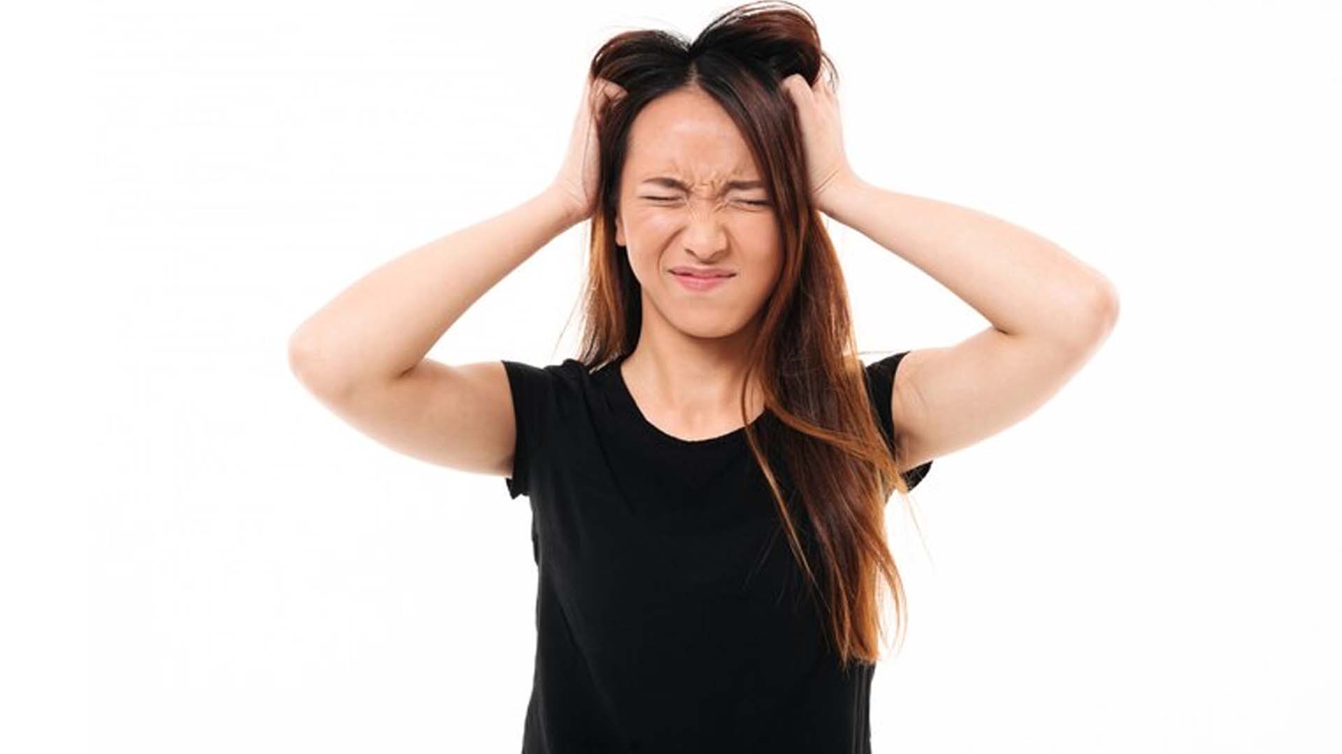 Dandruff Causing Itching in Hair