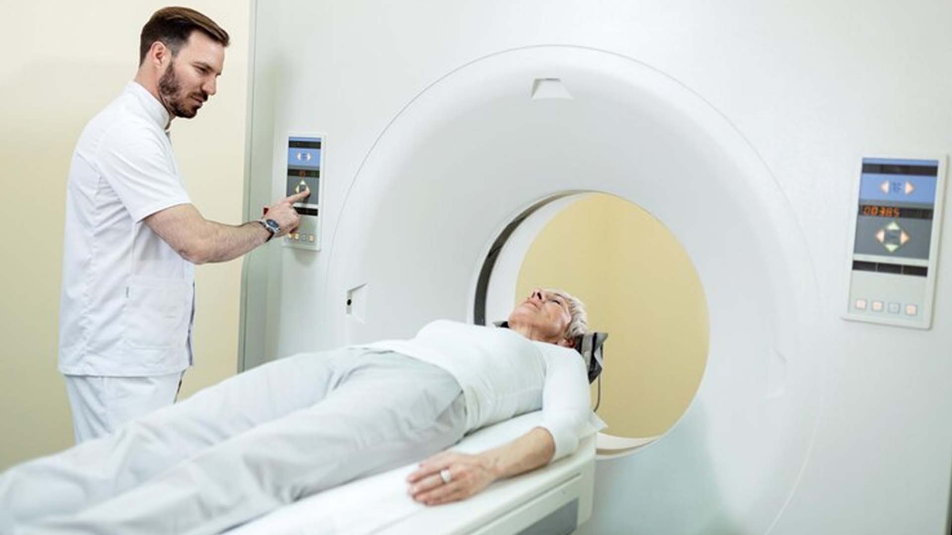 MRI (Magnetic Resonance Imaging)