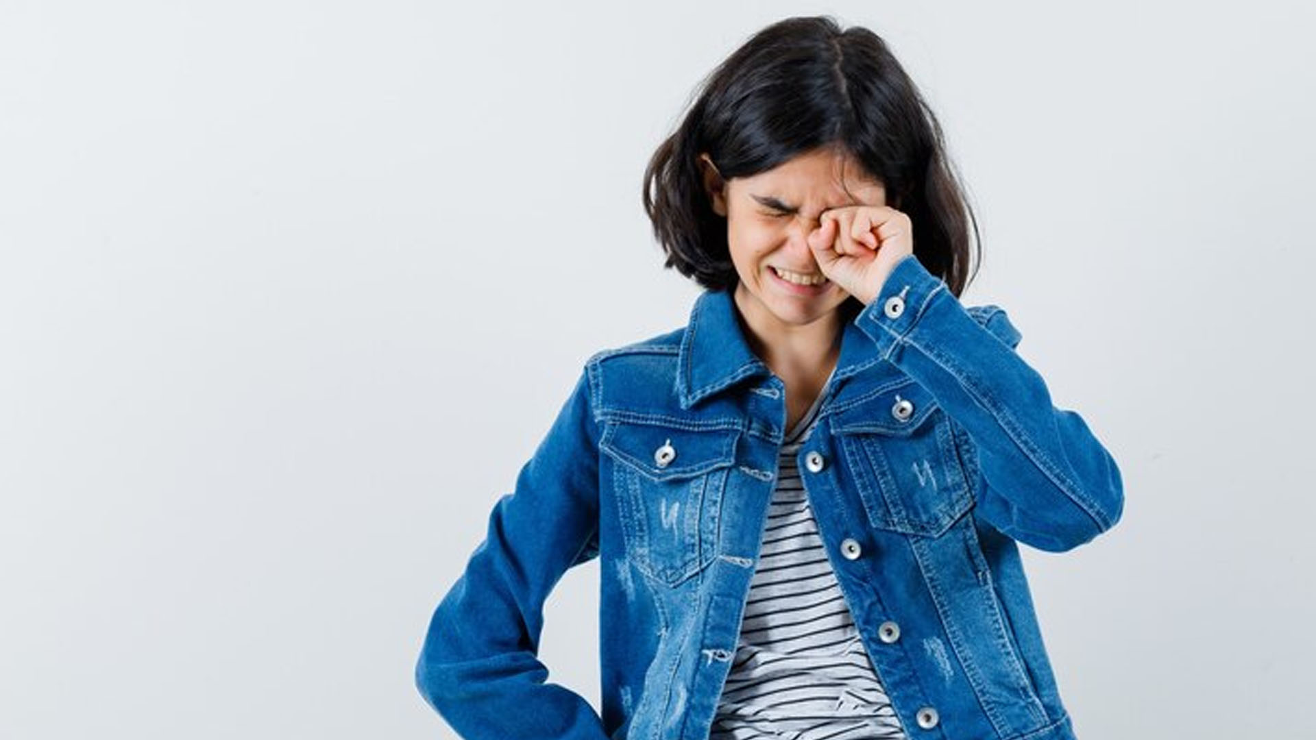 What are the Home Remedies to treat Eye Flu?