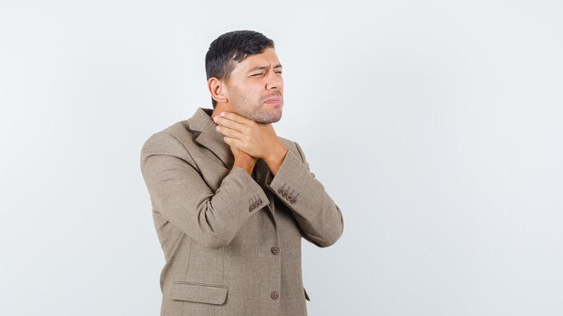 What are the Home Remedies for Throat Pain?