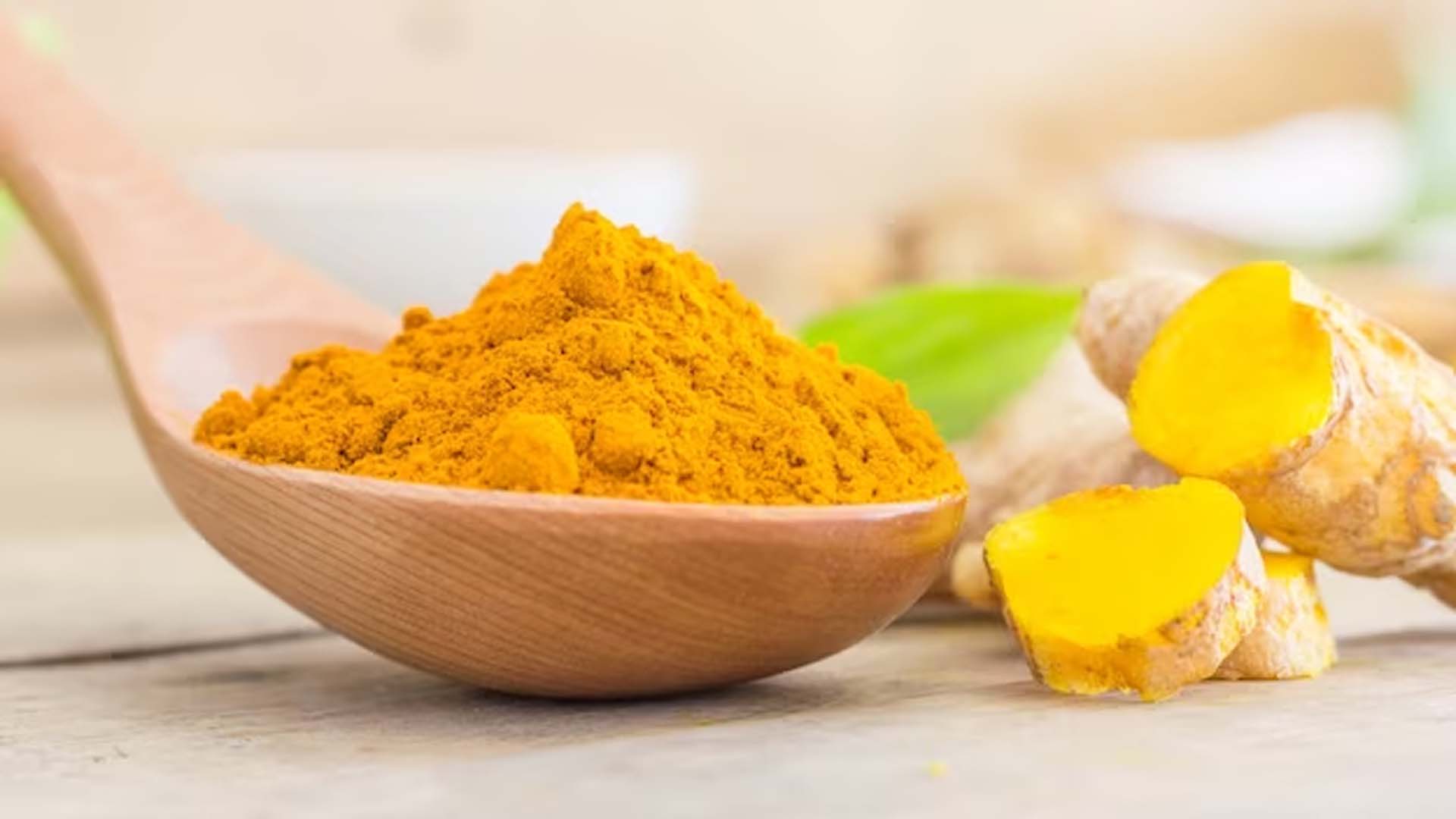 Turmeric powder