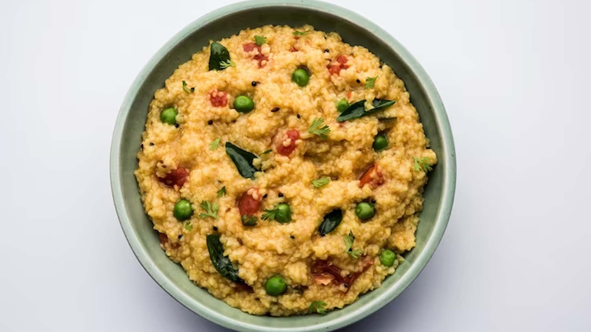 Broken wheat kichadi