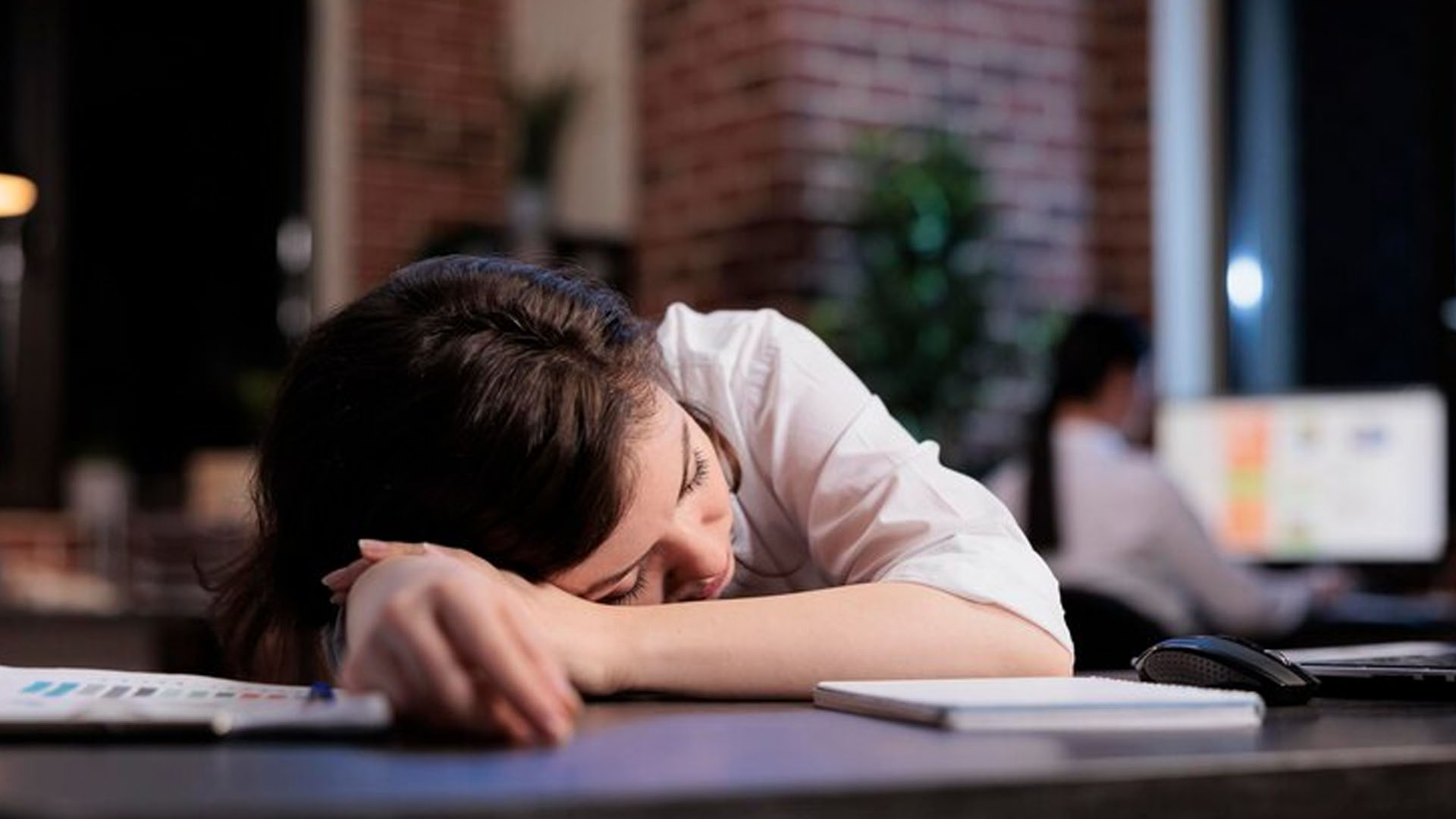 What are the Home Remedies for Excessive Sleepiness?