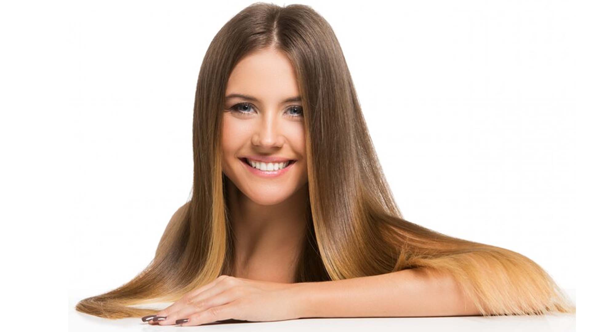 Women with smooth hair