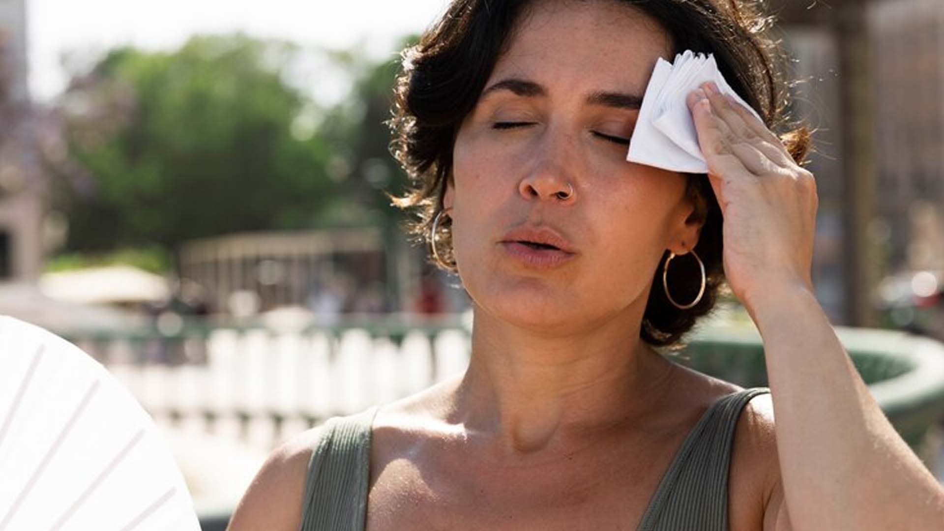 What are the Home Remedies for Sun Allergy?