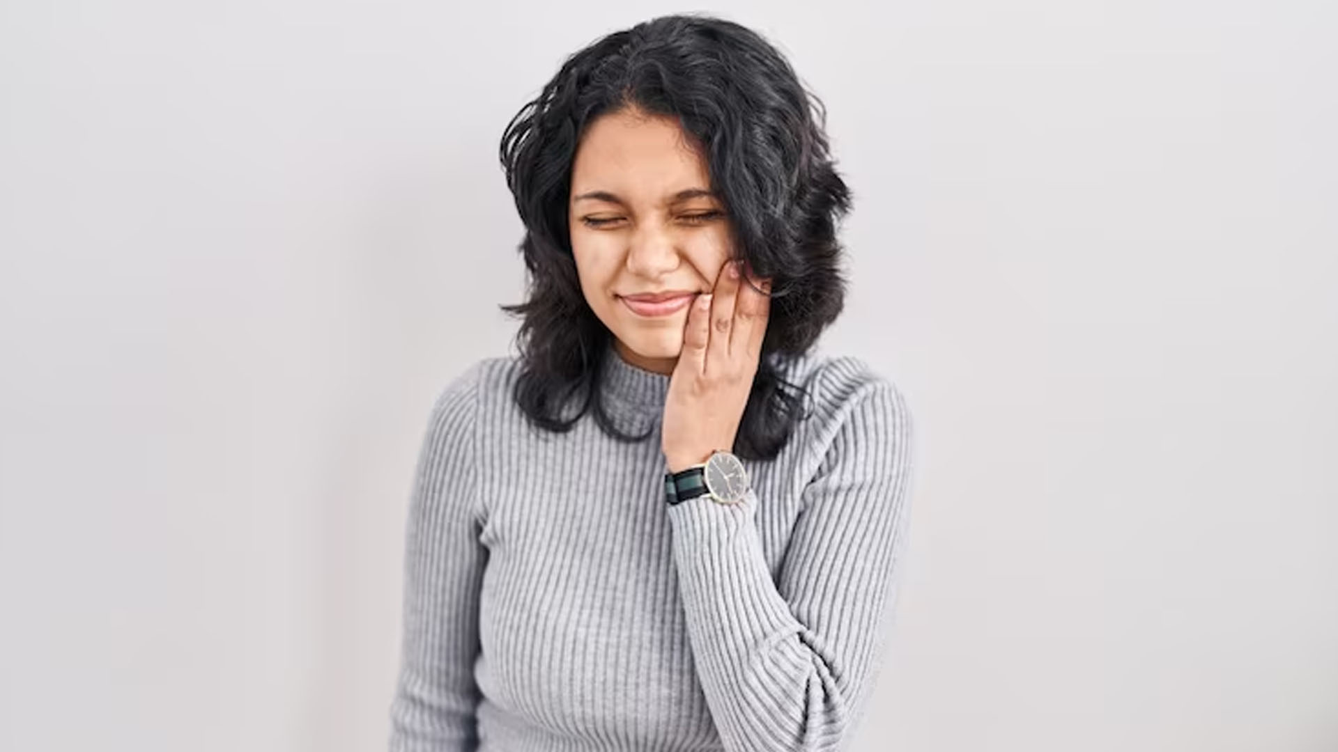 What are the Home Remedies for Tooth Nerve Pain?