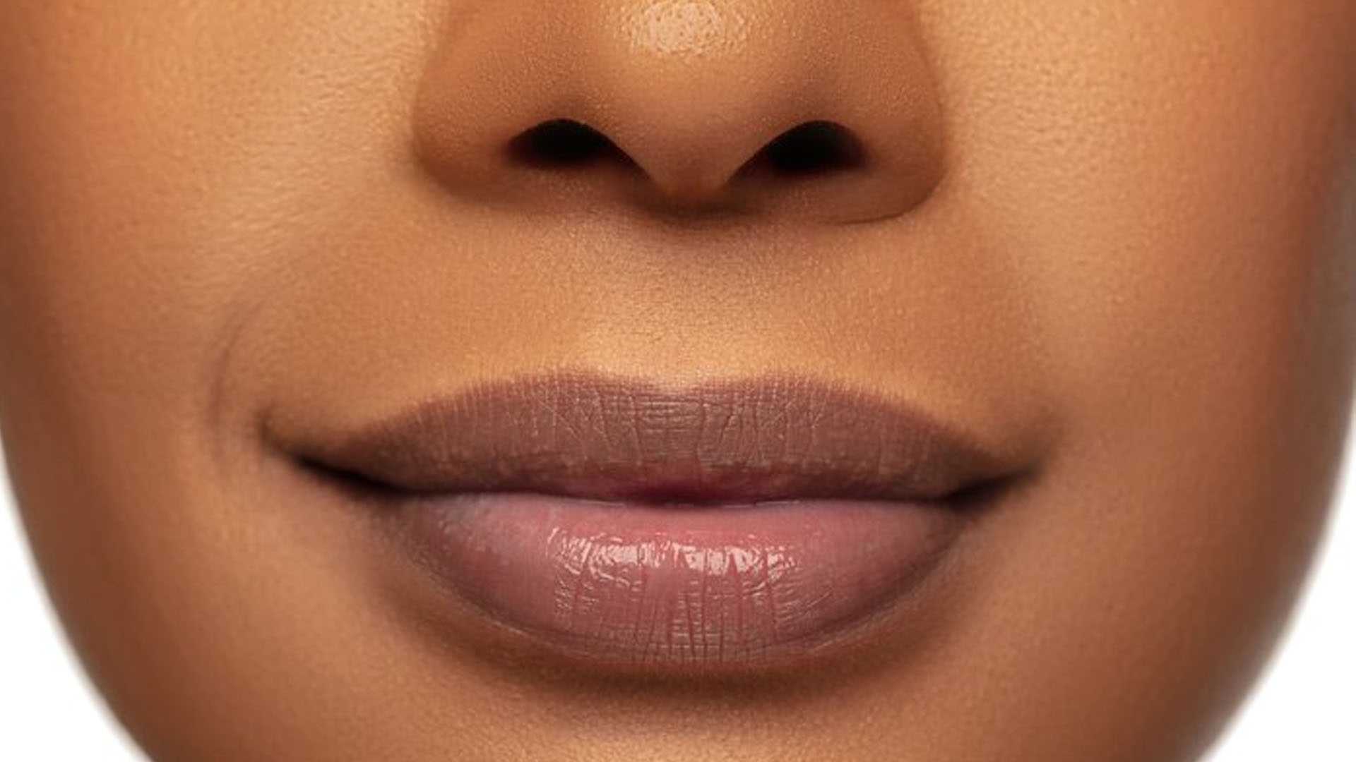 What are the Home Remedies for Darkness around the Lips?