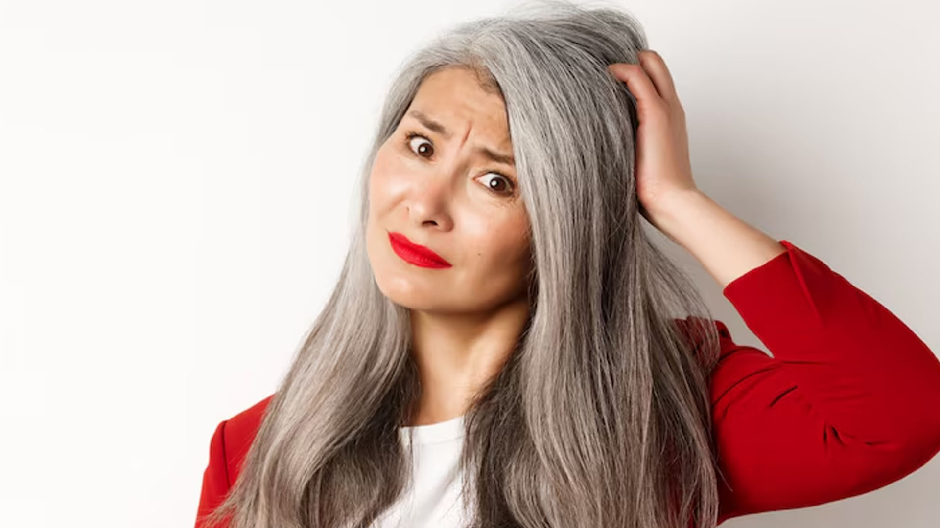 What are the Home Remedies for Premature Graying of Hair?